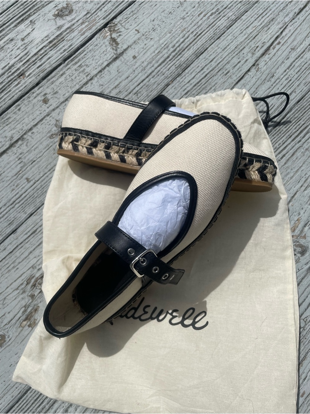 Madewell Canvas Loafers in Beige with Black Trim 6.5 - Picture 3 of 4